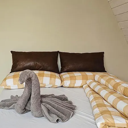La Casute Luxury Villa Piatra Neamt Room photo